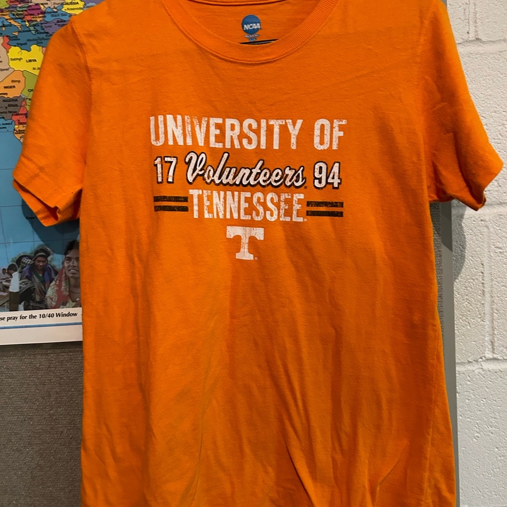 Large UT t shirt! Original!